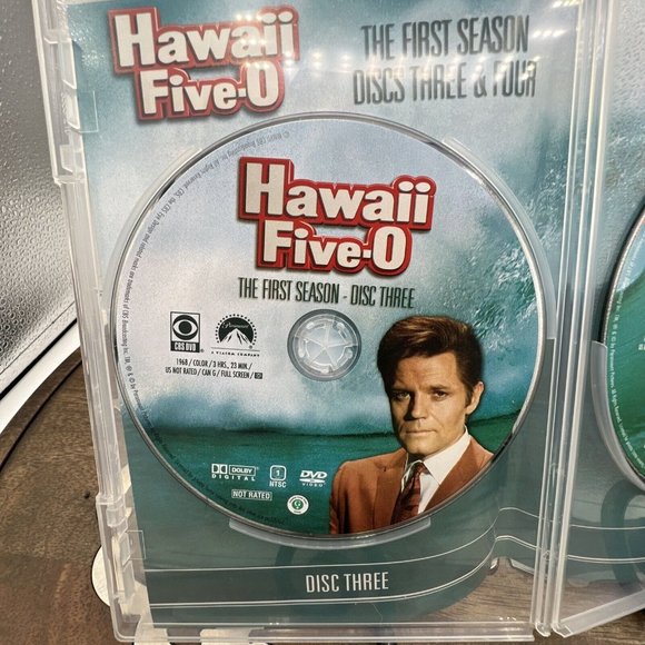 Hawaii Five-O - First Season (DVD, 2007, 6-Disc Set, Disc 7 Is Missing - Picture 7 of 16
